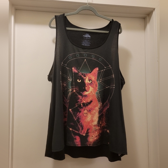 Her Universe Tops - Marvel Captain Marvel Cat Goose Tank
